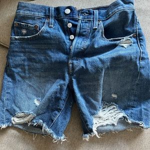 Size W26 Levi Denim Shorts